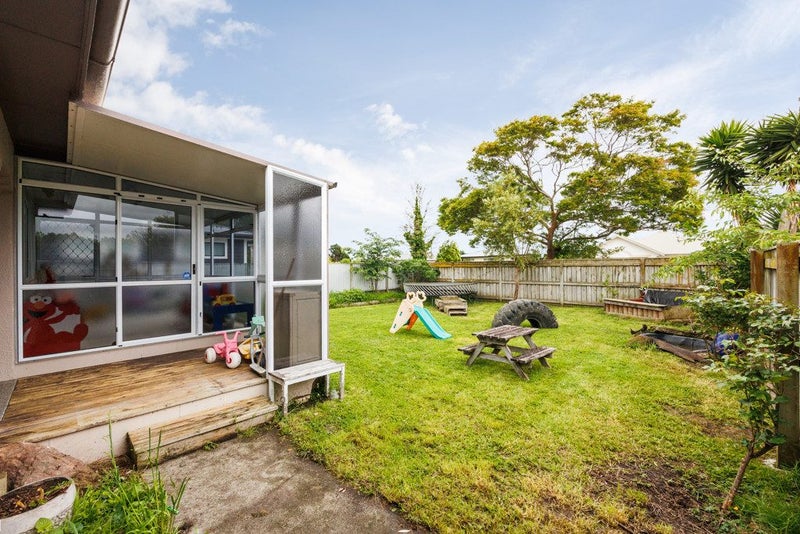 32 Haydon Street, Roslyn, Palmerston North - Carousel 15
