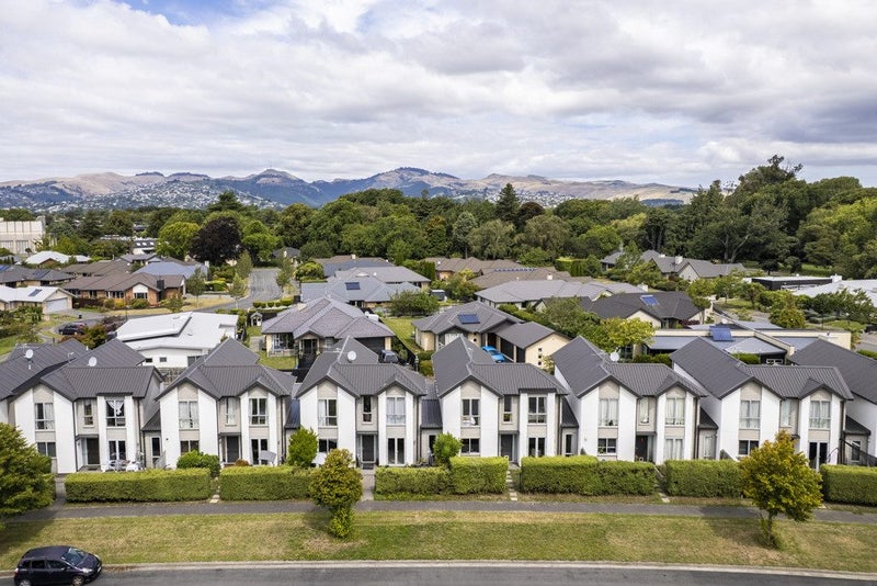 5/5 Yew Tree Lane, Hillmorton, Christchurch - Carousel 1