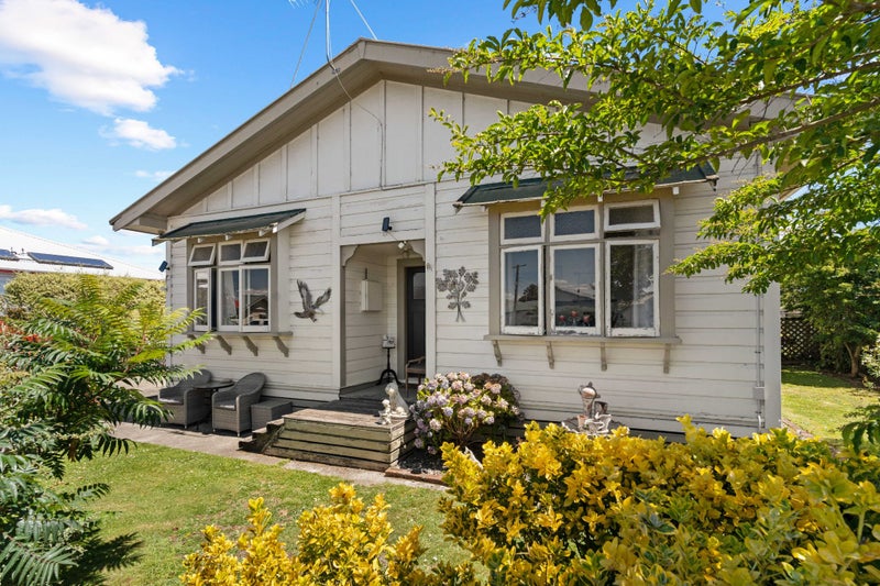 105 Perry Street, Masterton - Carousel 1