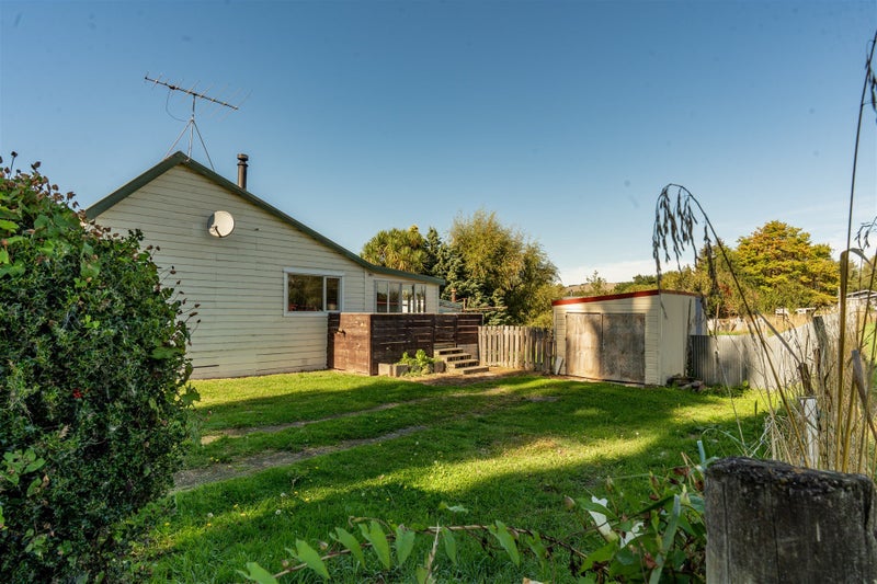 5 Moore Street, Milton, Milton - Carousel 2