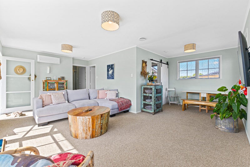145 George Street, Tuakau - Carousel 1