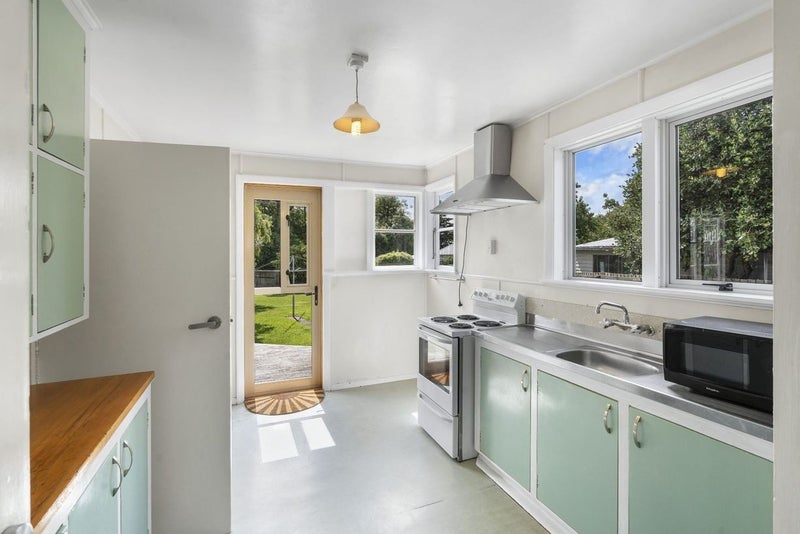 22a Attlee Crescent, Bryndwr, Christchurch City, Canterbury - Carousel 2