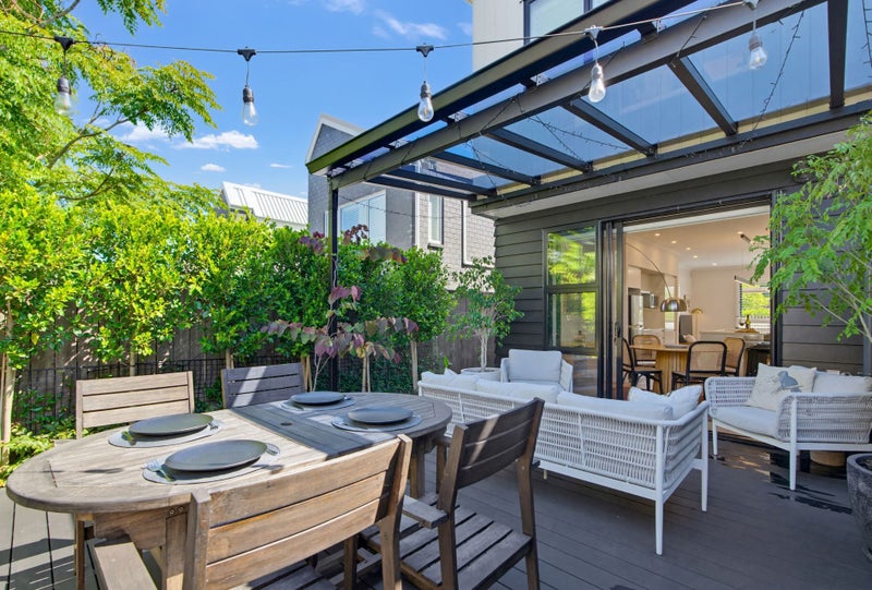 11 Saltmarsh Road, Hobsonville, Auckland - Carousel 1