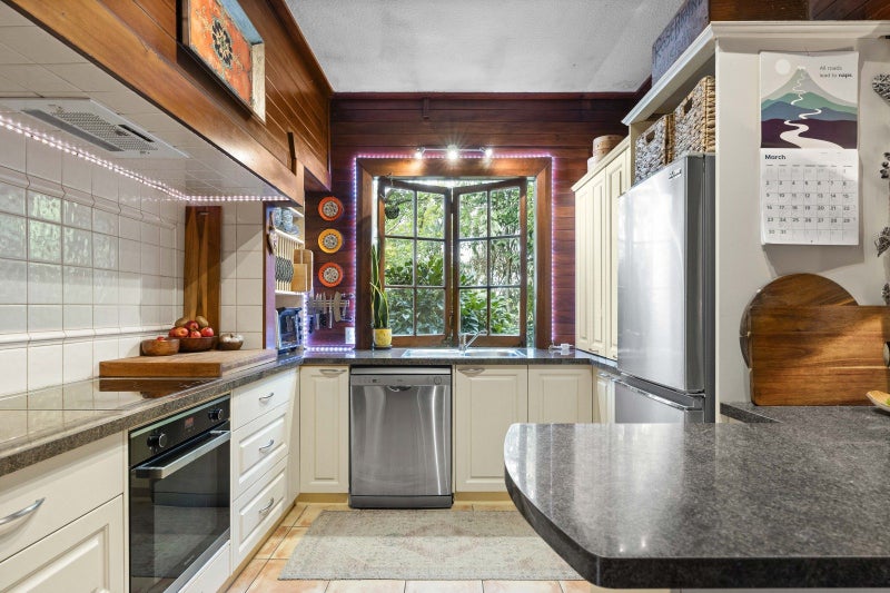 6 Queen Alexandra Street, Lansdowne, Masterton - Carousel 2