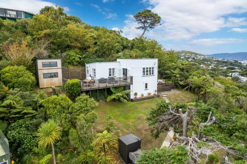 25 Singers Road, Korokoro, Lower Hutt - Carousel 34