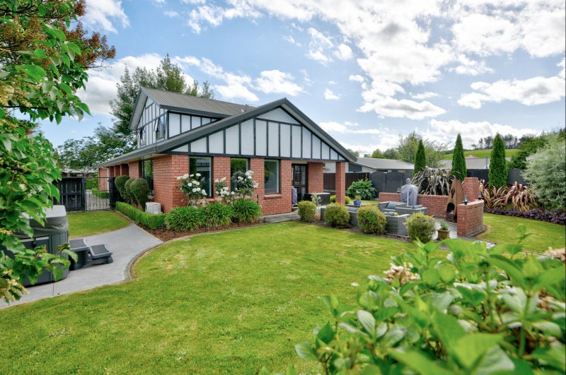 61 Koa Street, Gore, Gore - Carousel 1