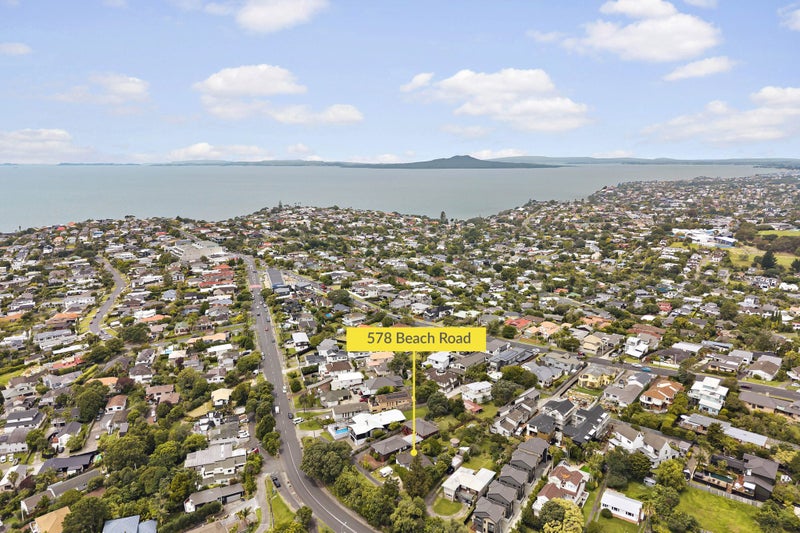 578 Beach Road, Rothesay Bay, Auckland - Carousel 21