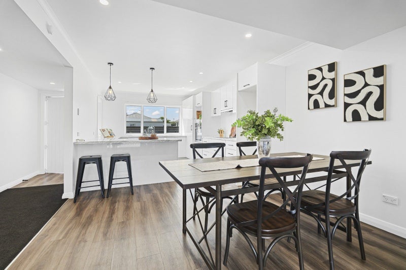 254 Coronation Avenue, Welbourn, New Plymouth - Carousel 1