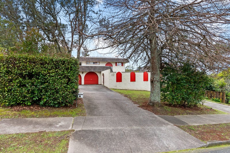 17 Maxwelton Drive, Mairangi Bay, Auckland - Carousel 1