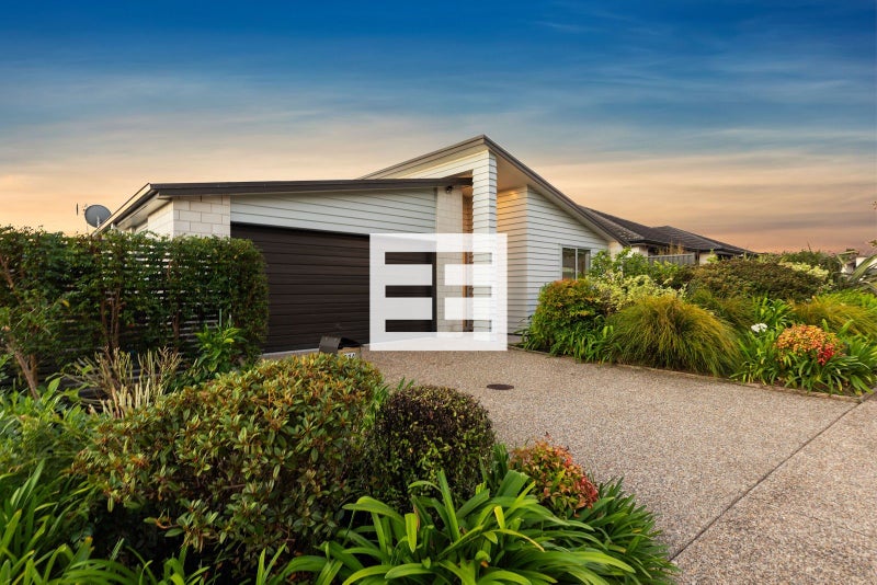 114 Kennedy Road, Pyes Pa, Tauranga - Carousel 1
