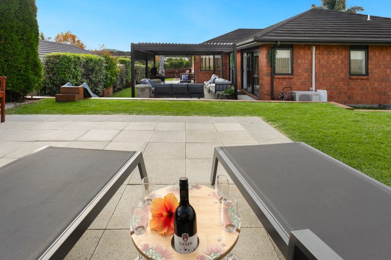 5 Riverglen Drive, Haruru, Haruru - Carousel 1