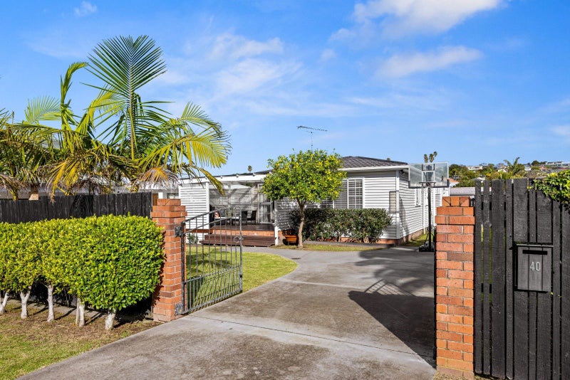 40 Walton Street, Red Beach, Red Beach - Carousel 1