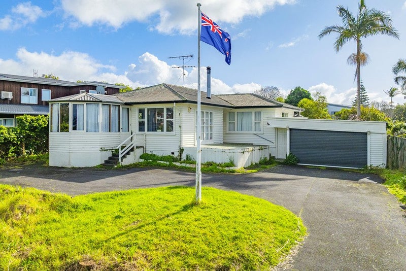 198 Riddell Road, Glendowie, Auckland - Carousel 2