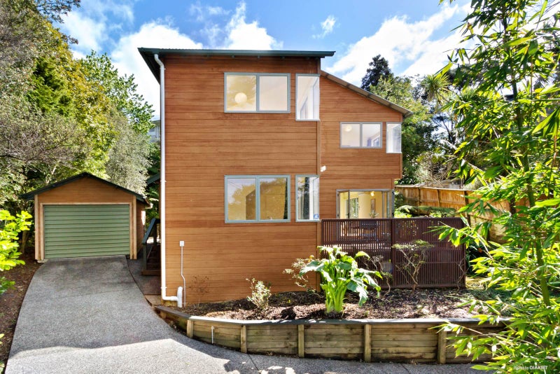 25 Shetland Street, Glen Eden, Auckland - Carousel 1