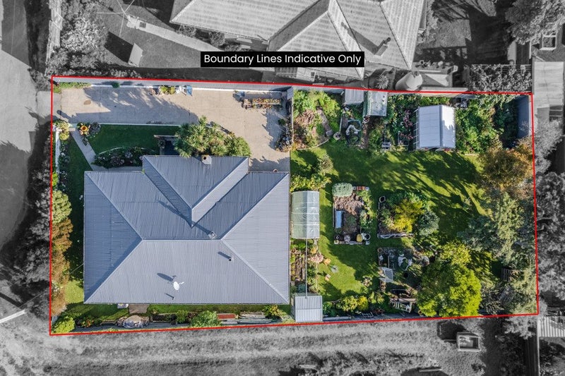 33 Selwyn Street, South Hill, Oamaru - Carousel 20