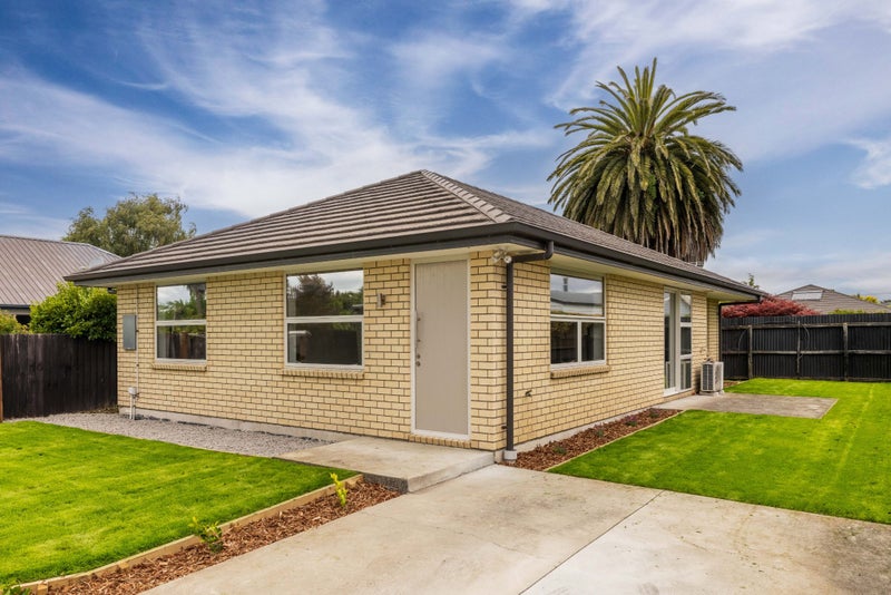 14B Sylvia Street, Parklands, Christchurch - Carousel 1
