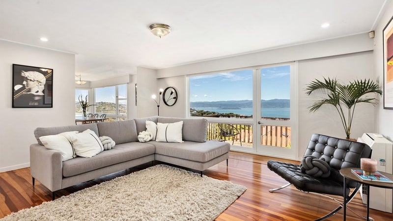 80 Pitt Street, Wadestown, Wellington - Carousel 1