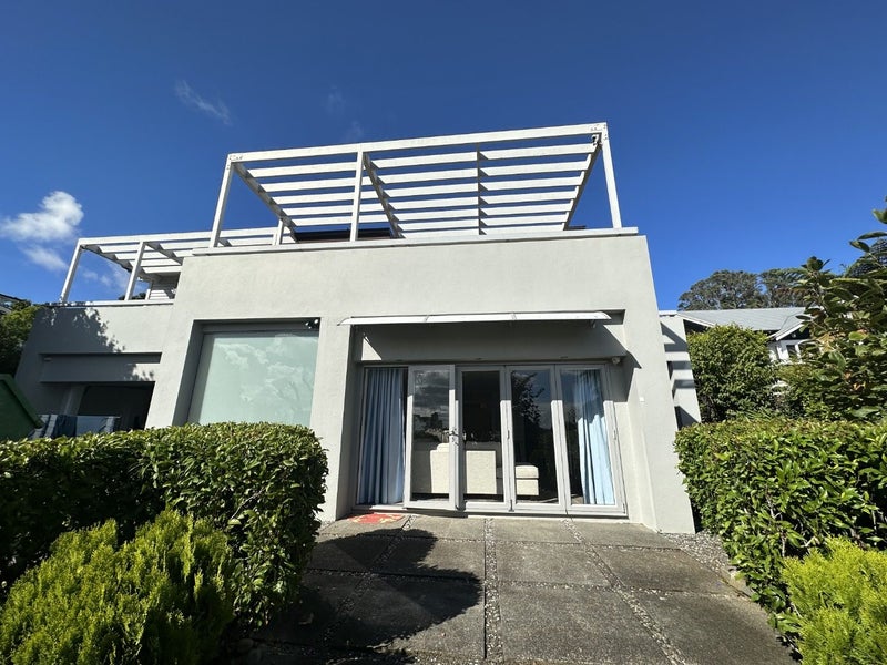 19 Rahiri Road, Mount Eden, Auckland - Carousel 1