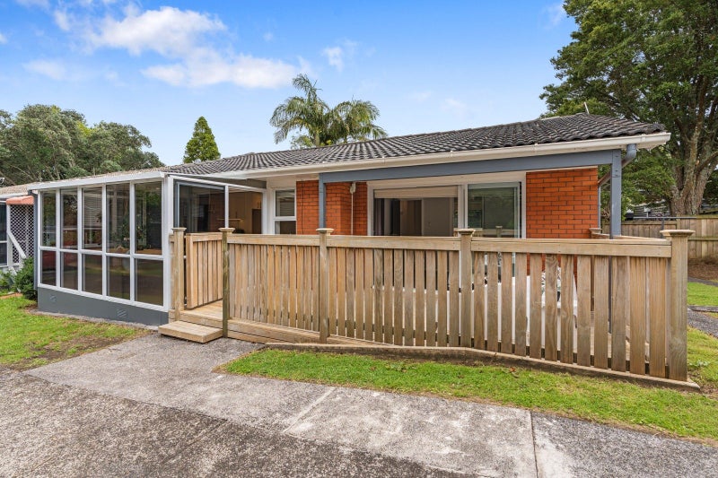 4/21 Woodside Road, Mount Eden, Auckland - Carousel 1