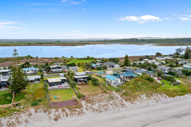 559 Pukehina Parade, Pukehina - Carousel 23