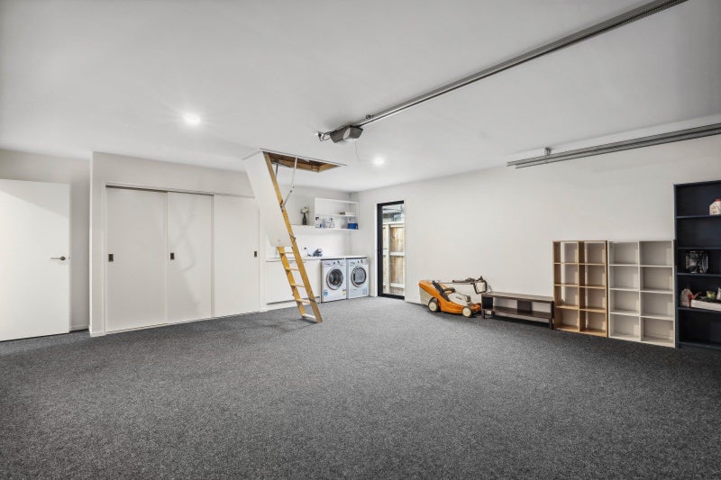 16 Leicester Street, Jacks Point, Queenstown - Carousel 24