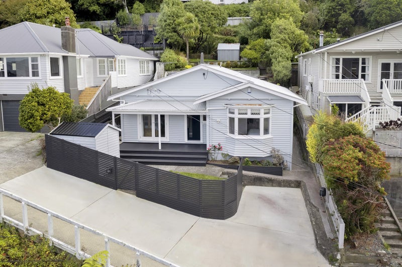 89 Farnham Street, Mornington, Wellington - Carousel 1