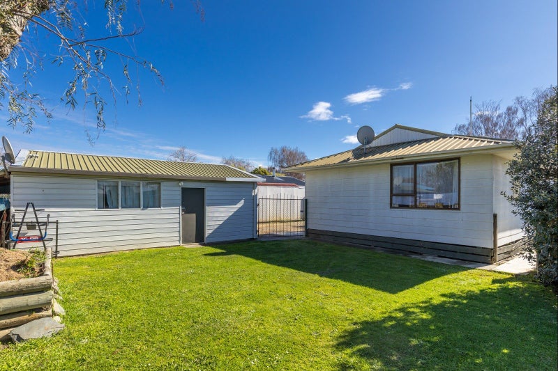 1 Pattie Place, Springlands, Blenheim - Carousel 2