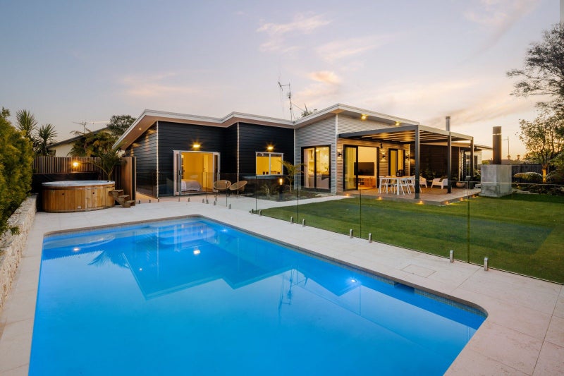 13 Margrain Close, Huntington, Hamilton - Carousel 1