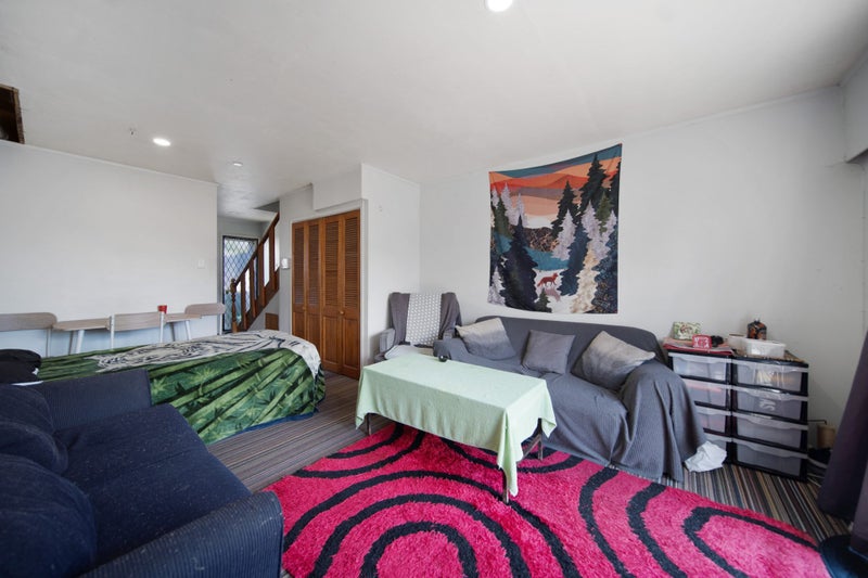 2/45 Kenderdine Road, Papatoetoe, Auckland - Carousel 1