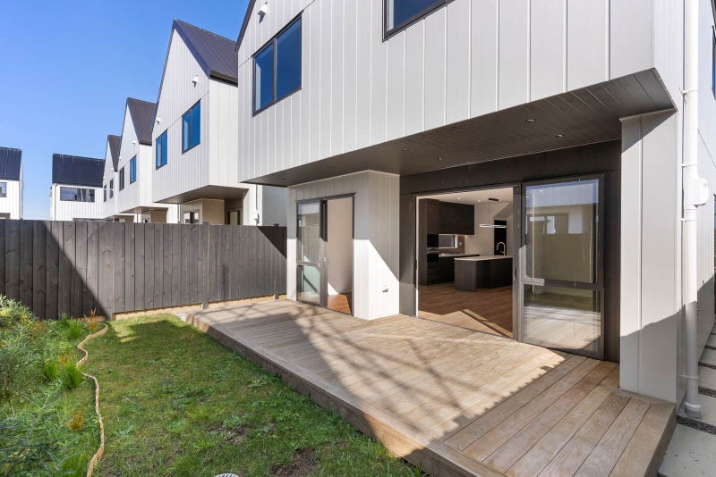 9 Shropshire Street, Karaka, Papakura - Carousel 2