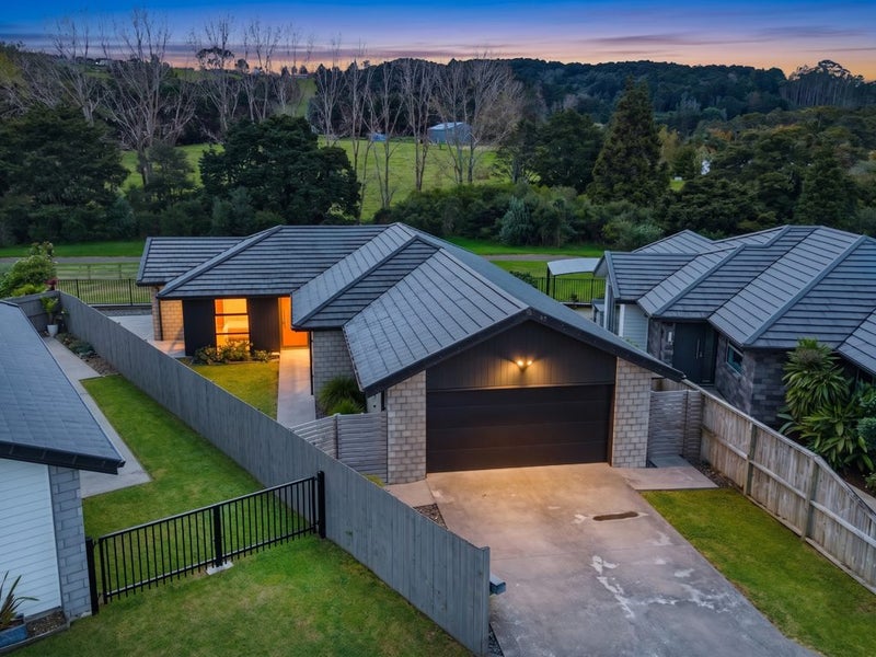 15 Tanner Place, Kamo, Whangarei - Carousel 15