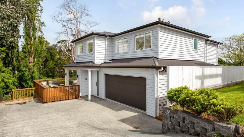 20D Coronation Street, Belmont, Auckland - Carousel 1