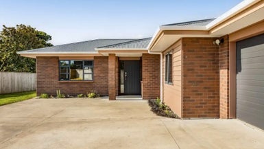 76A Glover Road, Hawera - Carousel 1