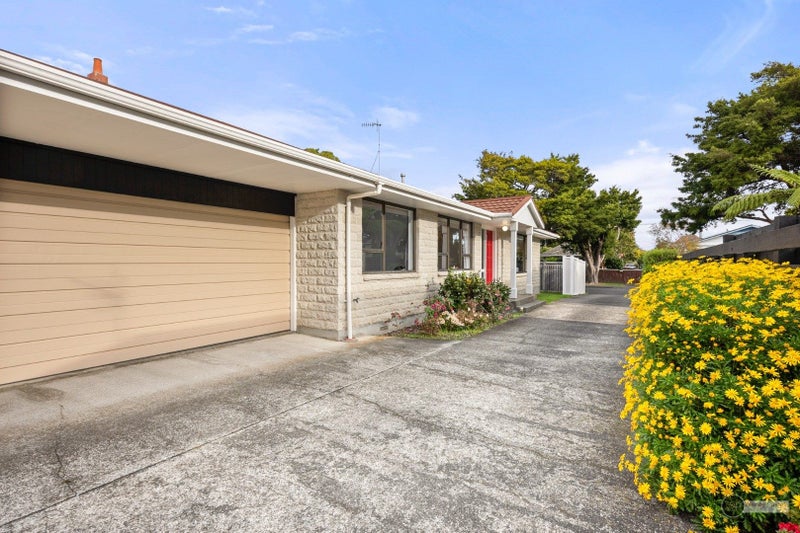 19A Totara Crescent, Woburn, Lower Hutt, Wellington - Carousel 1