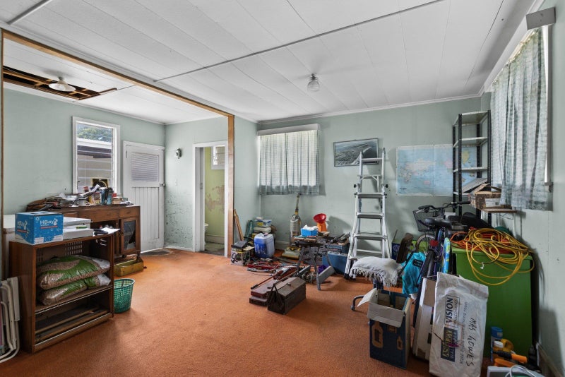 27 Saint Hill Lane, Havelock North - Carousel 16