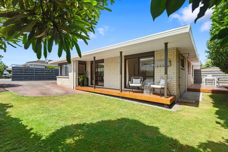 228A Valley Road, Mount Maunganui - Carousel 1