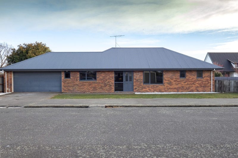 17 Charles Street, Allenton, Ashburton - Carousel 1