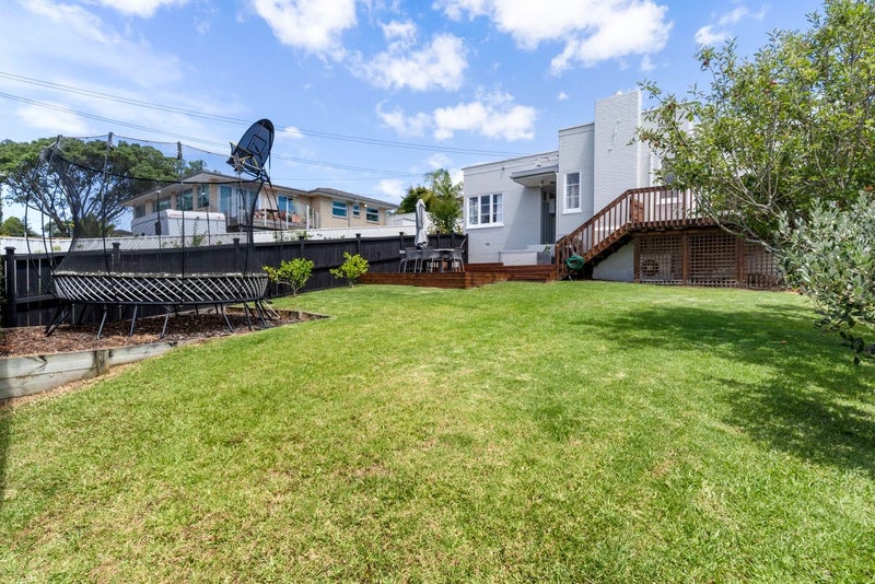 24A Michaels Avenue, Ellerslie, Auckland - Carousel 1