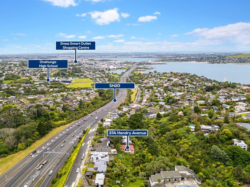 37A Hendry Avenue, Hillsborough, Auckland - Carousel 1