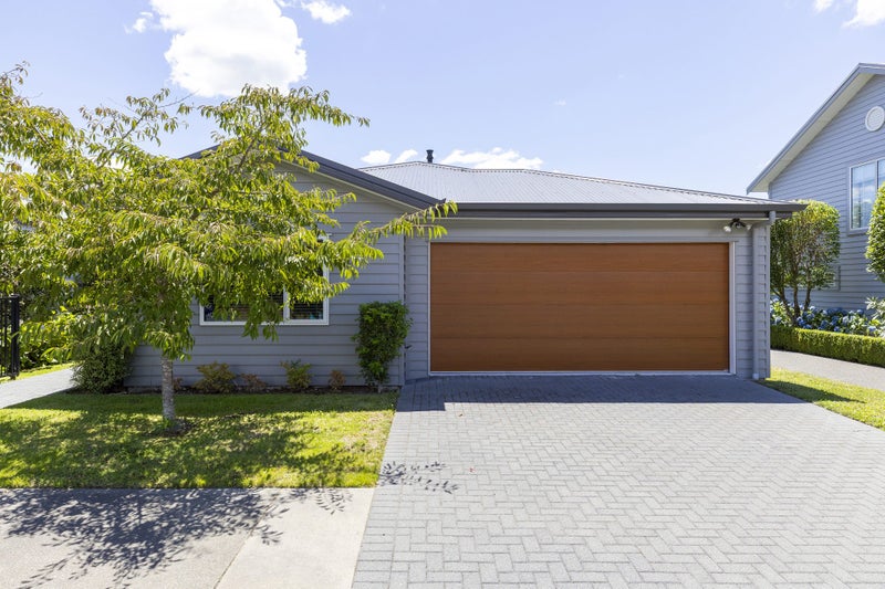 25 Chateau Crescent, Rangatira Park, Taupo - Carousel 2