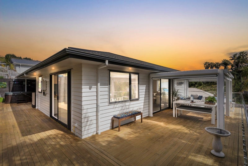 54 Carlton Crescent, Maraetai, Auckland - Carousel 1