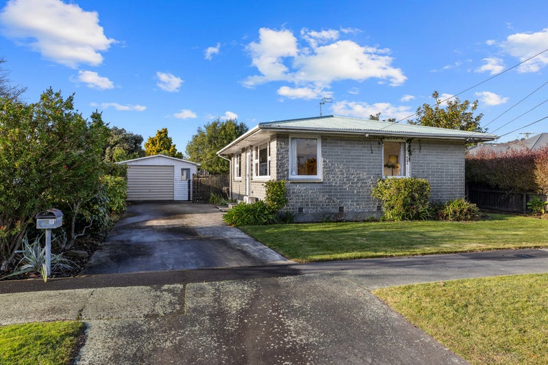4 Kaiwara Street, Hoon Hay, Christchurch - Carousel 1
