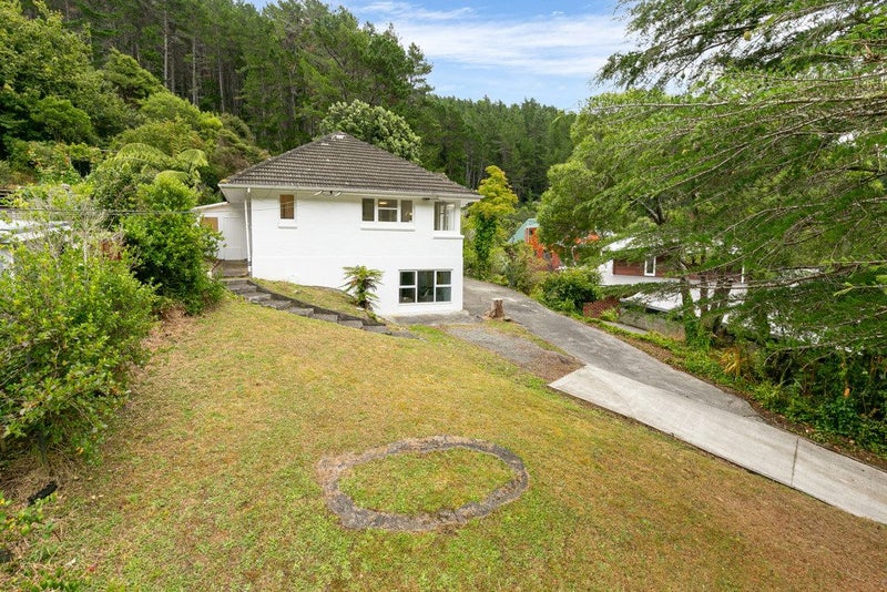60 Elmslie Road, Pinehaven, Upper Hutt - Carousel 1