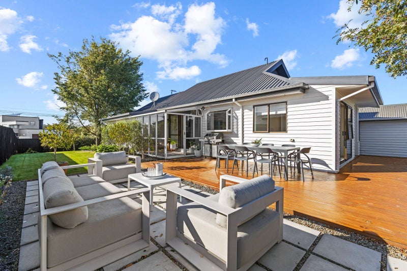 75 Burwood Road, Burwood, Christchurch - Carousel 1
