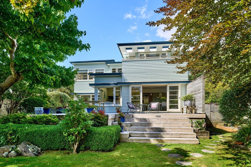 33 Cheviot Road, Lowry Bay, Lower Hutt - Carousel 1