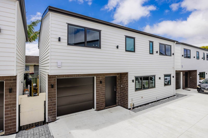 19E Woolfield Road, Papatoetoe, Auckland - Carousel 1