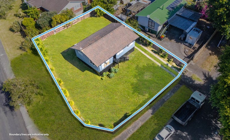 8 Galilee Avenue, Red Hill, Papakura, Auckland - Carousel 1