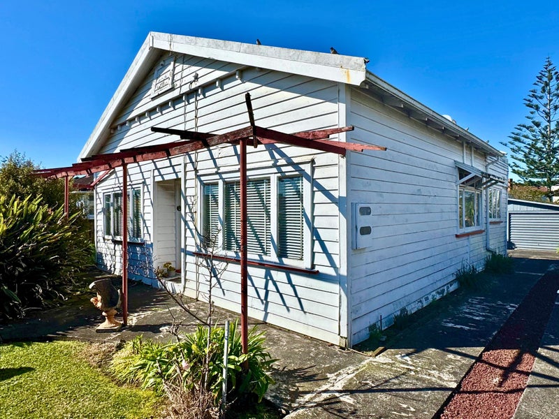68 Wolverton Street, Avondale, Auckland - Carousel 1