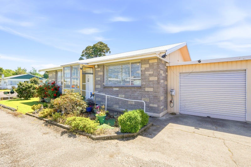 23 Sedcole Street, Pahiatua - Carousel 2