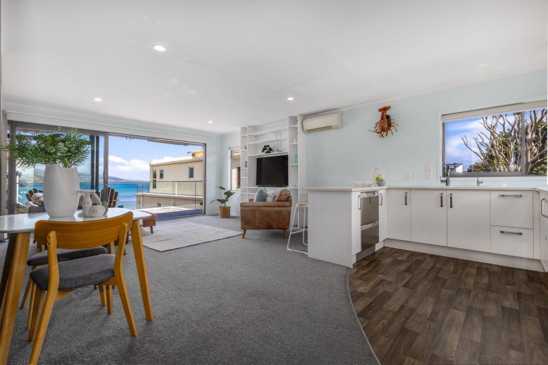 51A Moana Road, Plimmerton, Porirua - Carousel 1